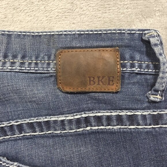 BKE Jeans Mens 30R Blue Carter Bootcut Demin Pants Faded Distressed STAIN - Picture 7 of 13